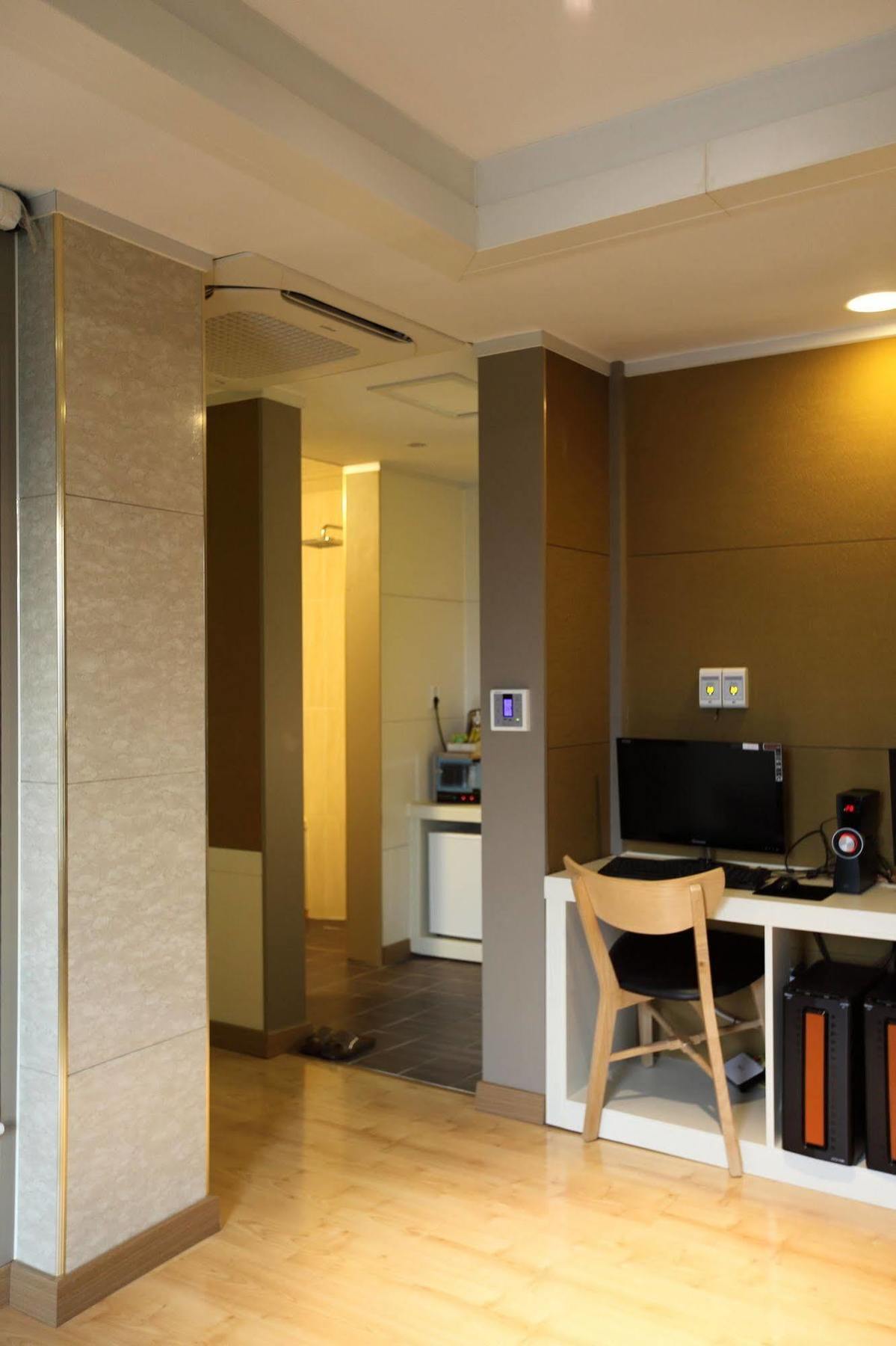 River Hotel Namwon Exterior foto